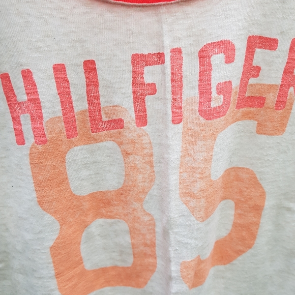 Sporty T-shirt - Picture 3 of 4